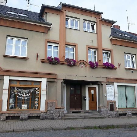 Ubytovani Schindler Velke Porici Exterior photo